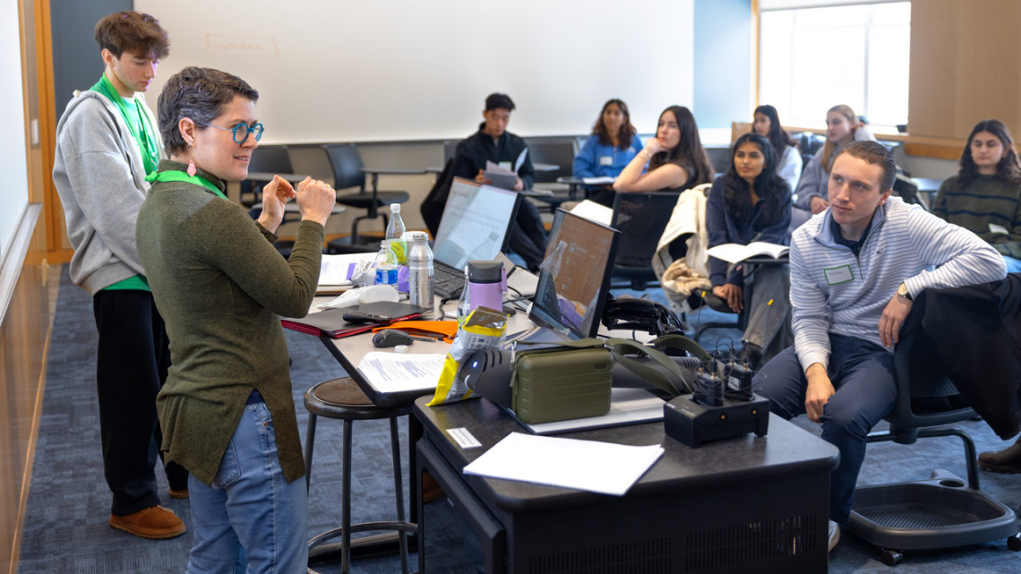 Hadas Kress-Gazit leads students through a breakout discussion.